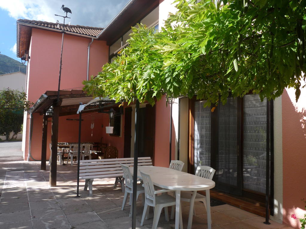 Chambres D'Hotes Le Baou Annot Buitenkant foto